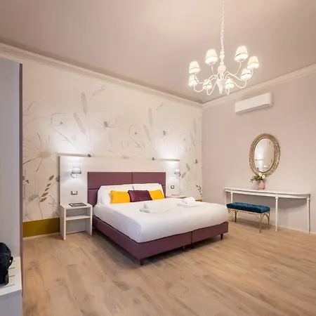 Apartment Via Santa Reparata, 1 - 2nd Floor - Stunning And Spacious 10 Min To Historic Center