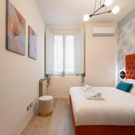 Apartment Via Santa Reparata, 1 - 2nd Floor - Stunning And Spacious 10 Min To Historic Center