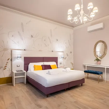 Via Santa Reparata, 1 - 2nd Floor - Stunning And Spacious 10 Min To Historic Center Florence
