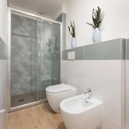 Daire Via Santa Reparata, 1 - 2nd Floor - Stunning And Spacious 10 Min To Historic Center *